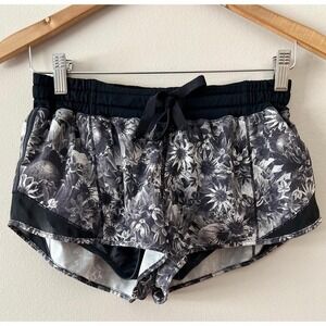 Lululemon Hotty Hot Shorts Flowabunga Black Angel Wings Floral Size 6